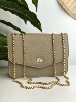 Bolsa Feminina Pequena Estruturada com Alça de corrente