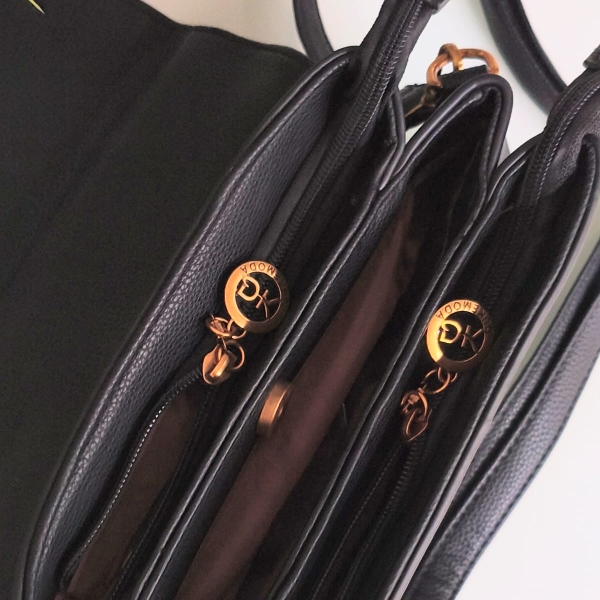 Bolsa Feminina Elegante Transversal e de Mão – Moderna e Sofisticada 