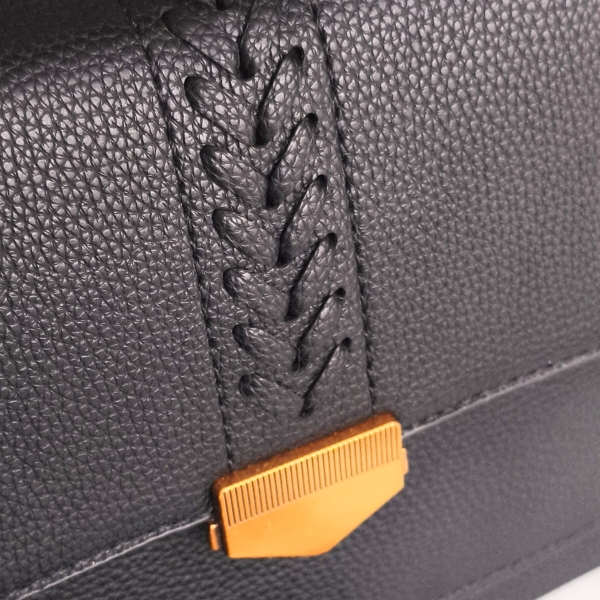 Bolsa Feminina Elegante Transversal e de Mão – Moderna e Sofisticada 