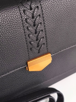 Bolsa Feminina Elegante Transversal e de Mão – Moderna e Sofisticada 