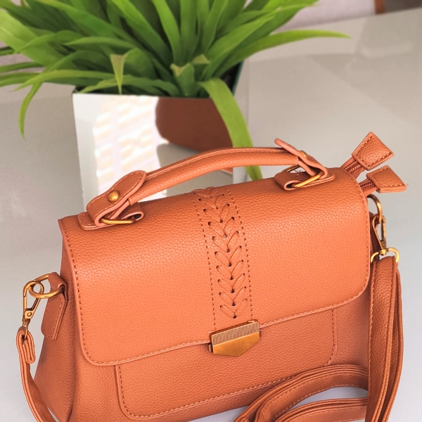 Bolsa Feminina Elegante Transversal e de Mão – Moderna e Sofisticada 