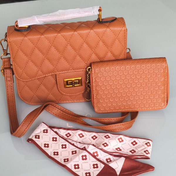 Bolsa Feminina Com Carteira, Lenço e Alça Transversal