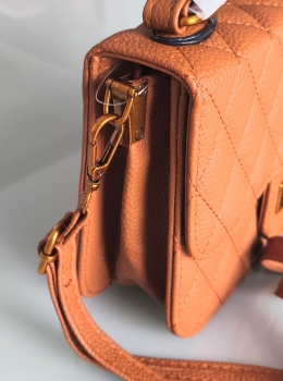 Bolsa Feminina Com Carteira, Lenço e Alça Transversal