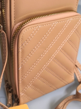 Bolsa Transversal Compacta Feminina – Cor Caramelo | 3 Compartimentos com Zíper