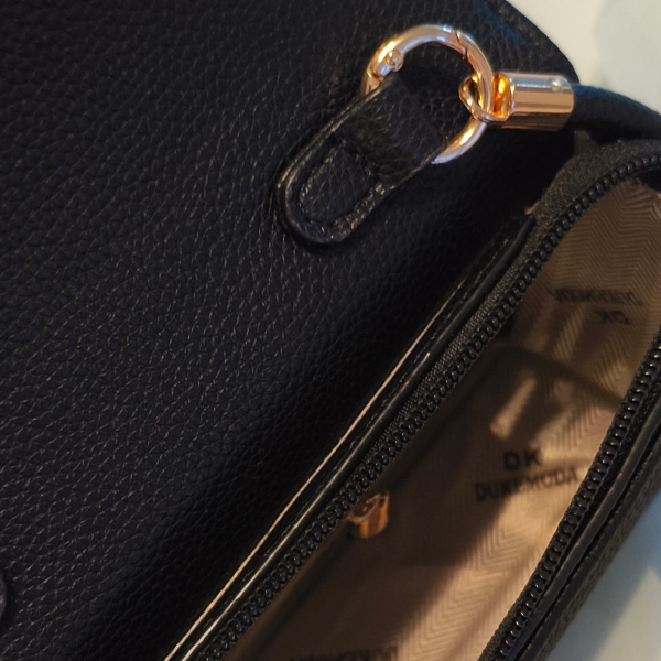 Bolsa Estruturada Feminina com Alça Transversal